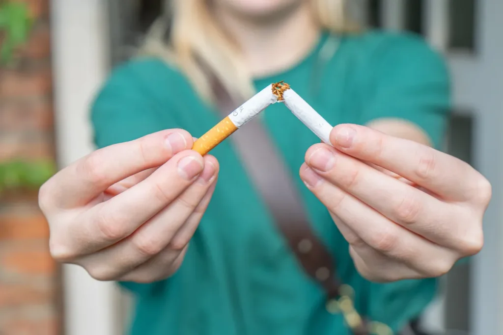 How To Stop Smoking Naturally: Amazing Secrets