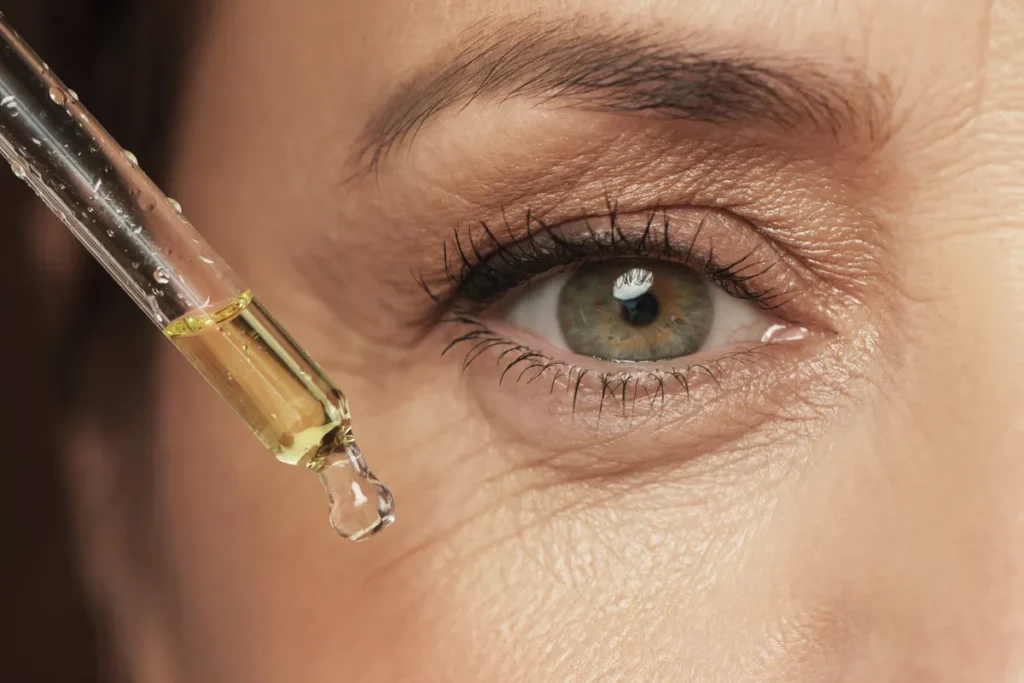 The Science Behind Retinol for Deep Wrinkles