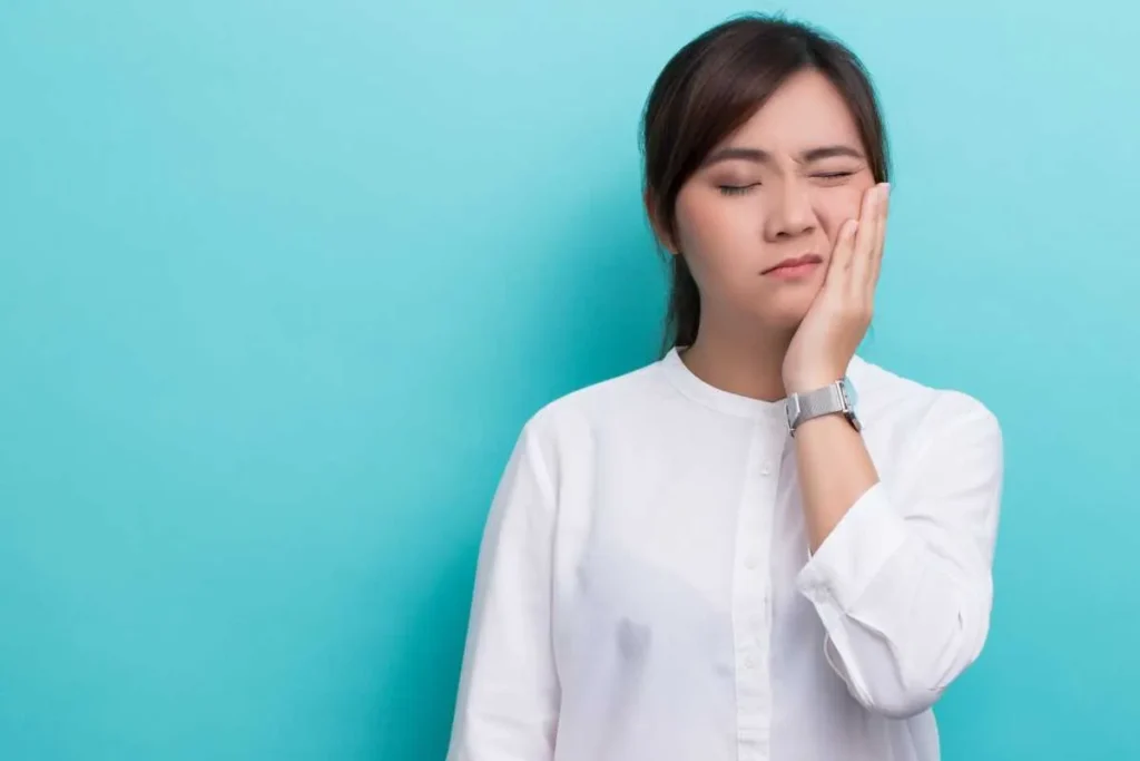 Trigeminal Neuralgia Symptoms: Vital Warning