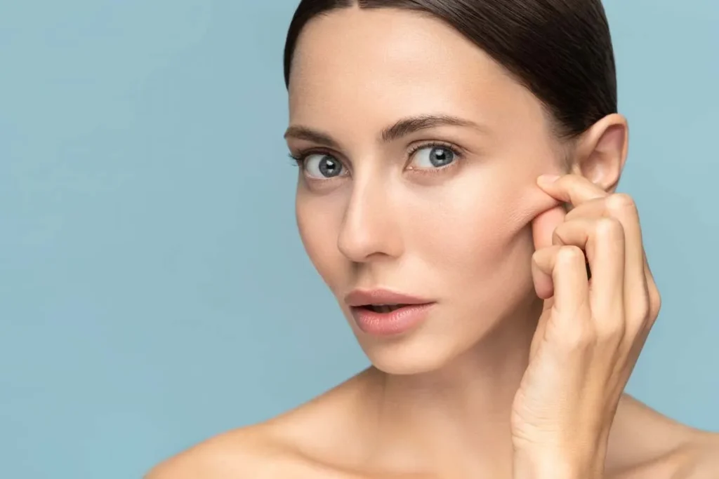 How To Tighten Face Skin Naturally: Best Tips