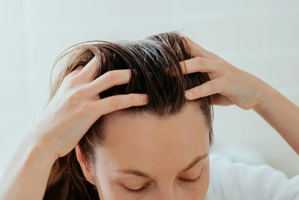 Does Minoxidil Work for Women? Clinical Evidence