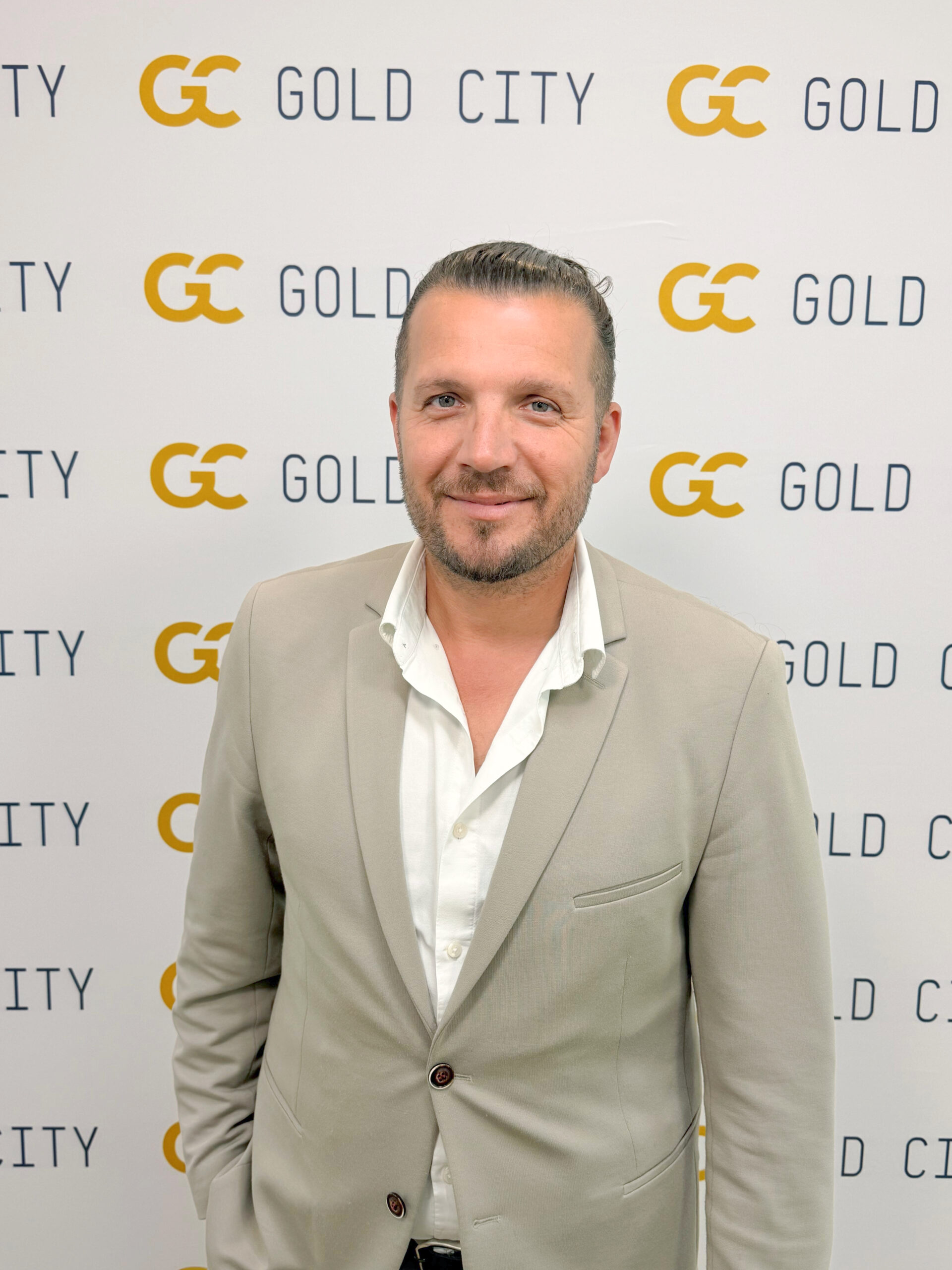 Ş. Arslan - Gold City Medical Center